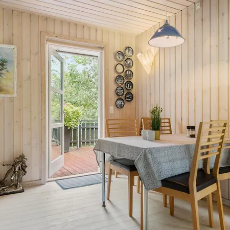 Lovely Home In Ebeltoft With Wifi *